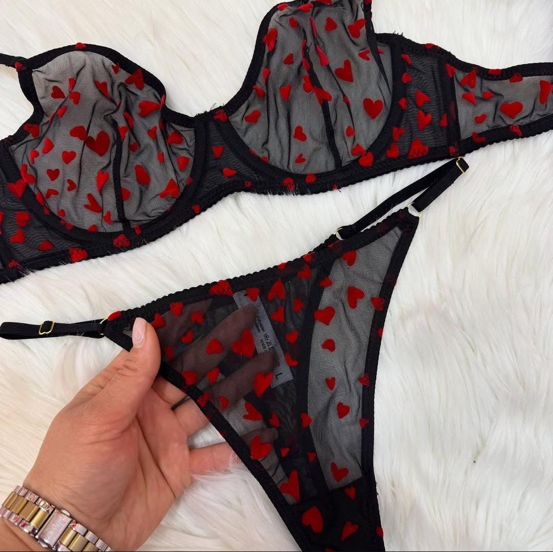 Bra & Panty Set – Stylish, Comfortable & Everyday Essential