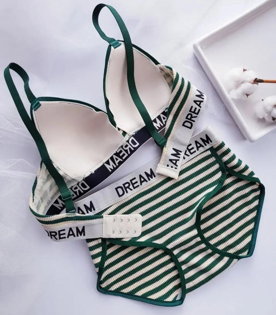 Soft Padded Line Bra & Panty Set - Green