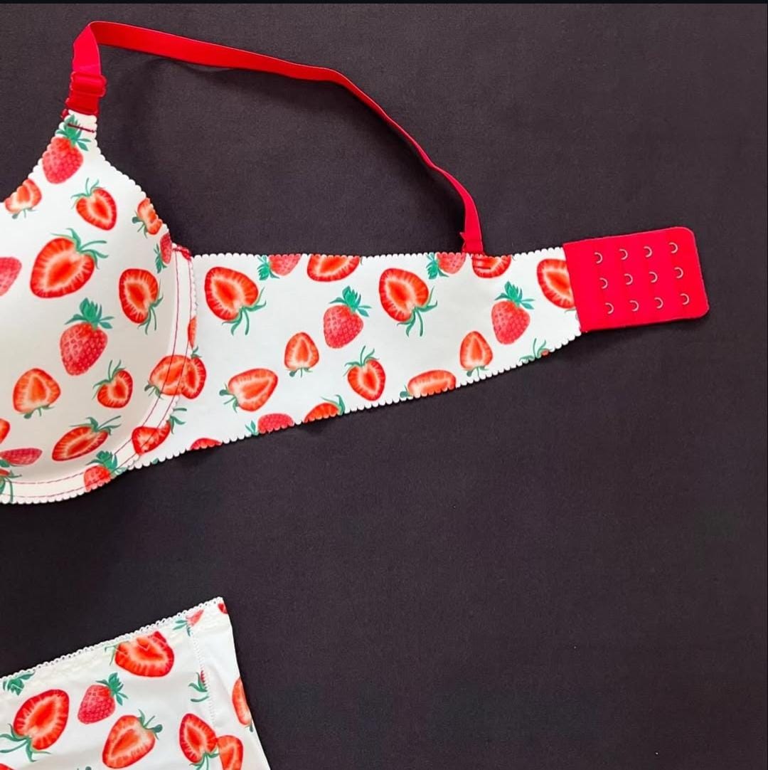 Fancy Printed Strawberry Design Pushup Bra Panty Set